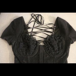 Moda international top.